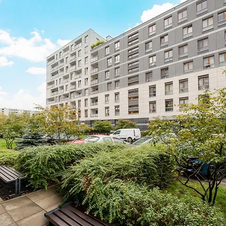 아파트 Rydygiera View By Bookinghost *